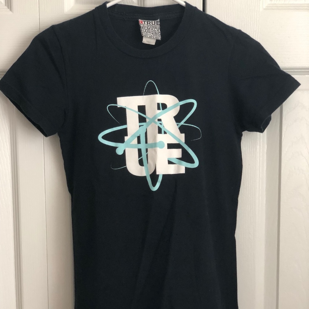 True Shirt Size (S)